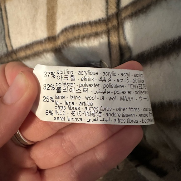 Zara Wool-Blend Beige & Brown Plaid Oversized Wool Blend Shacket - Picture 4 of 4